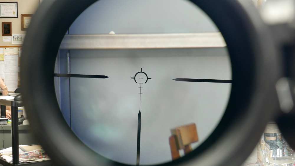 Diamondback DB15 5.56 16" Barrel w/ Truglo 1-8x24 Scope Like New-img-9