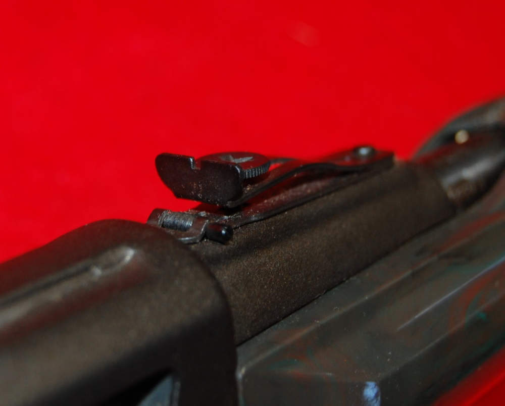 Remington Nylon 77 Apache Semi-Auto Action Rifle in .22 LR -img-15