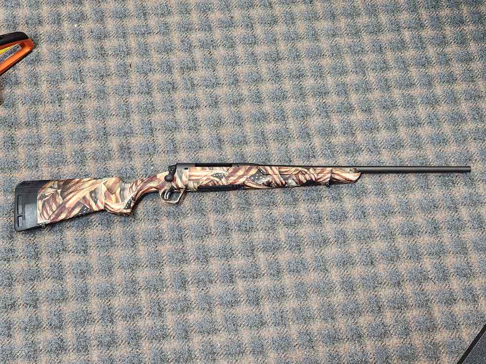 Savage Arms Axis II American Flag 6.5 Creed Bolt 4+1 22" Blue/Black-img-0