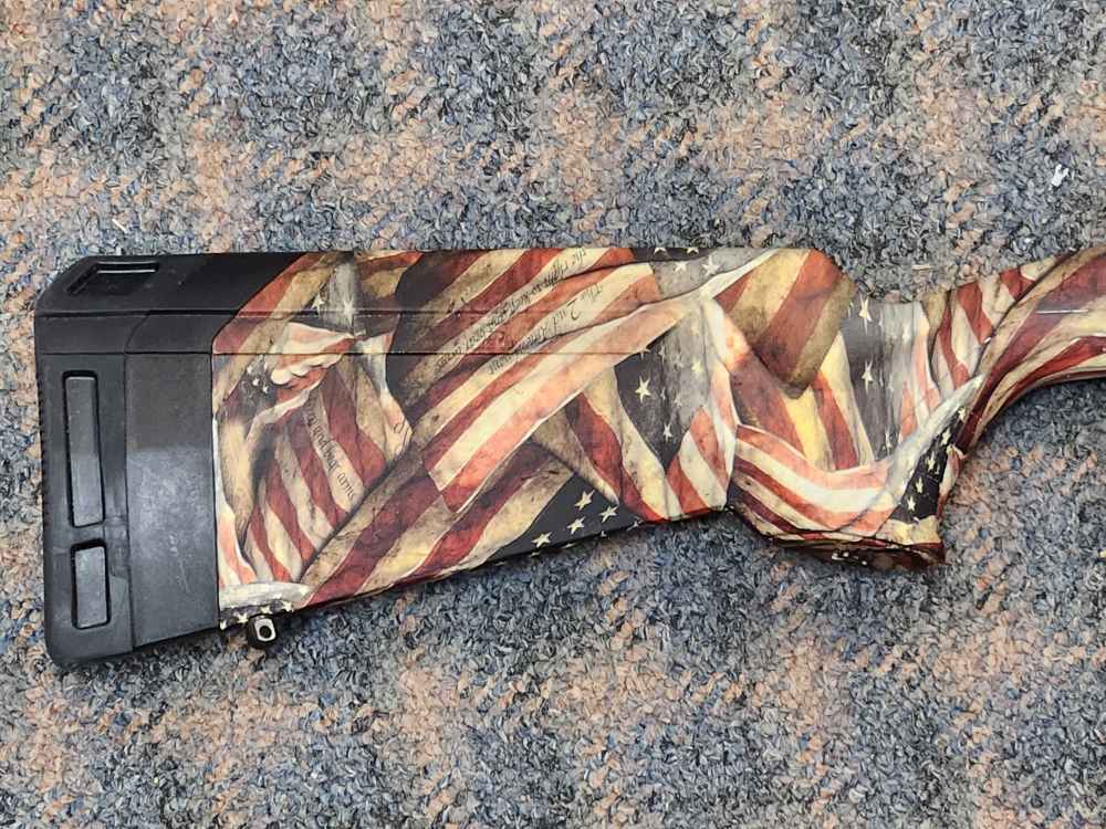 Savage Arms Axis II American Flag 6.5 Creed Bolt 4+1 22" Blue/Black-img-4
