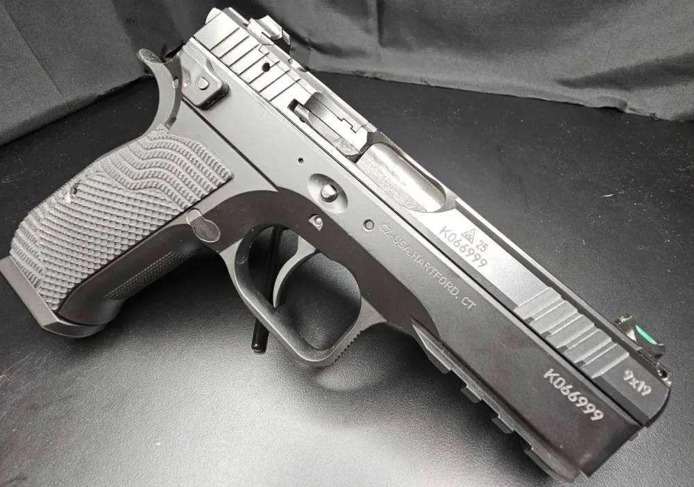 CZ Shadow 2 Carry 9mm W/ Case and 4 Mags-img-6