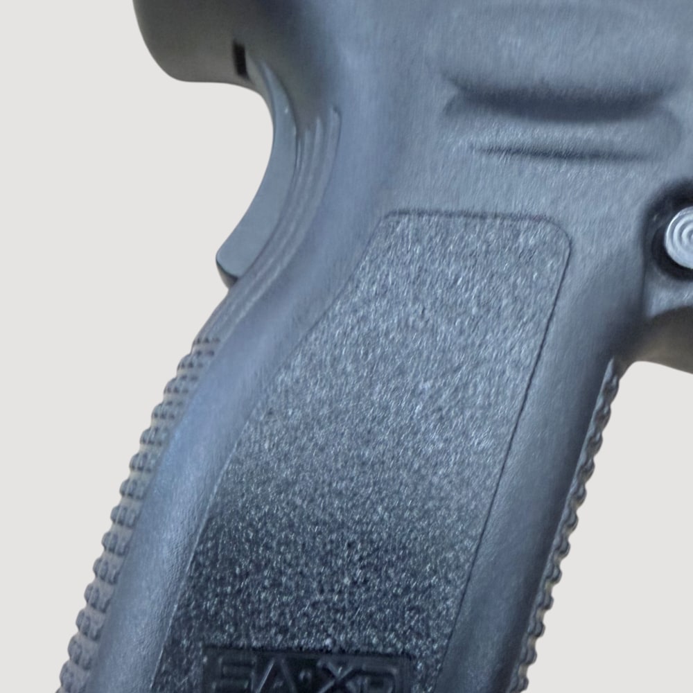 Springfield Armory XD 4" Service Model 9mm w/ Olight PL-3S & 3 Magazines-img-8