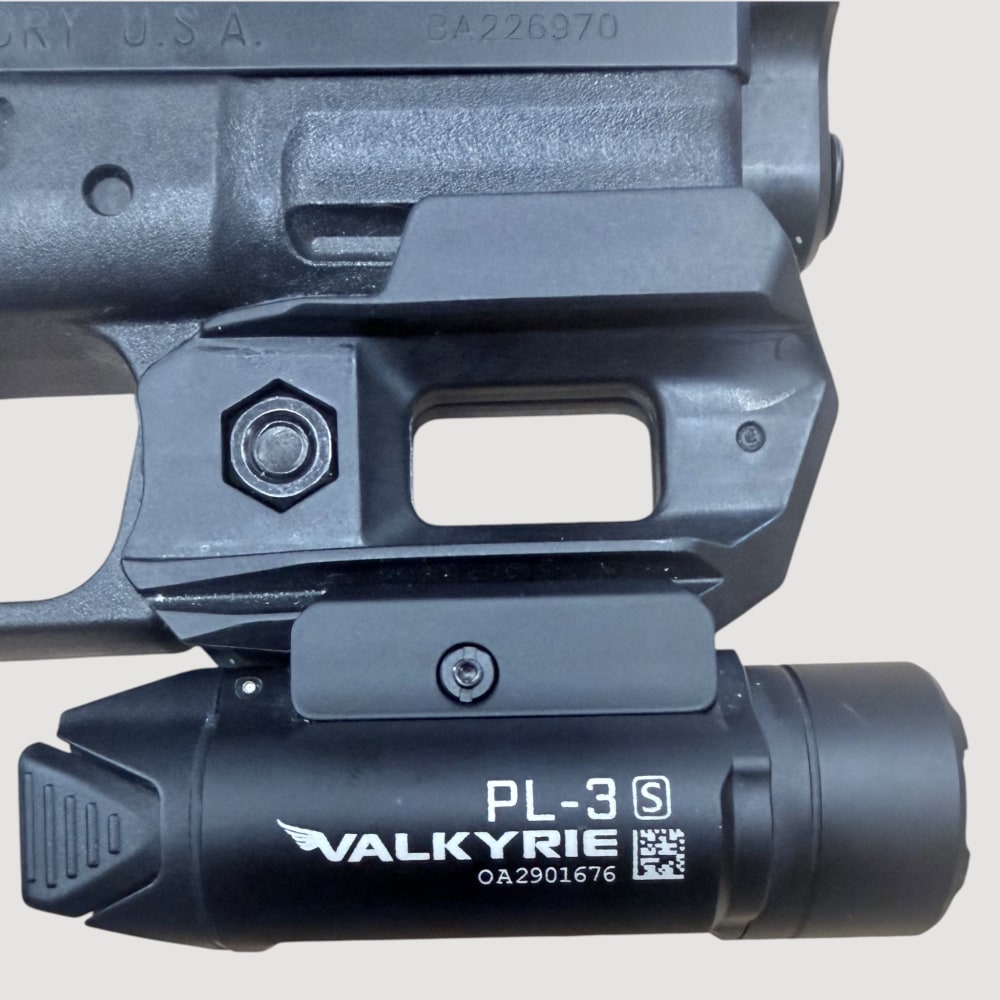 Springfield Armory XD 4" Service Model 9mm w/ Olight PL-3S & 3 Magazines-img-11