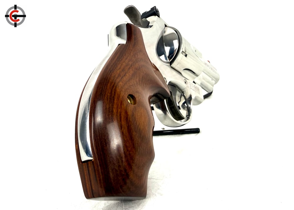 Pre-Owned Smith & Wesson 629-6 .44 Mag 2.5" Snub-Nose Stainless Wood Grips-img-4