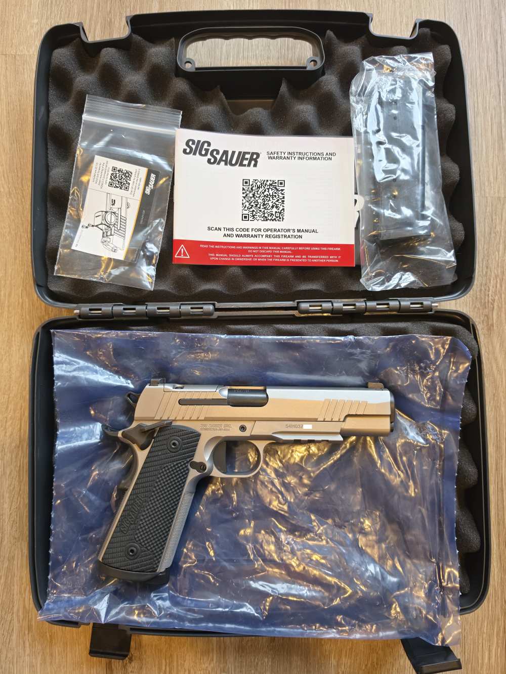 Sig Sauer 1911-X Full 5" .45 ACP Optics Ready 2x8rd NS Like New In Box LNIB-img-1