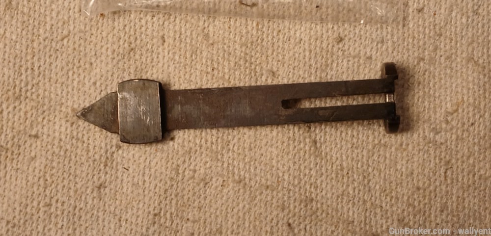 Winchester unmarked 2 7/8" Rear Rifle Sight missing parts (#H)-img-1