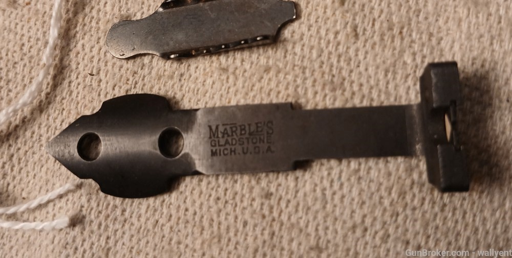 Marbles Rear Rifle Sight w/elevator Adj. V Notch new old vintage part (#4) -img-1