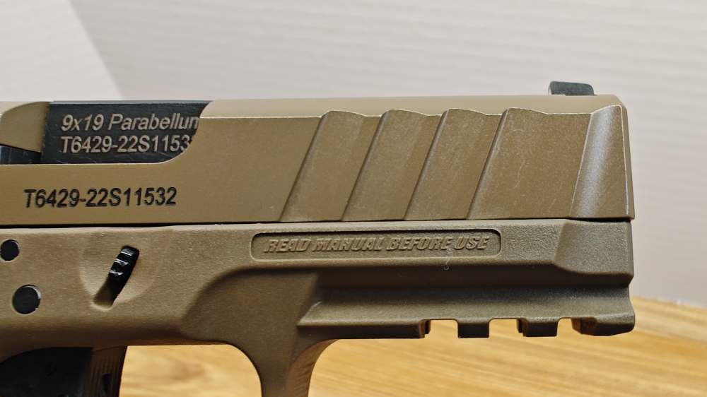 "RARE" Stoeger STR-9C FDE W/ 3 Factory Mags-img-9