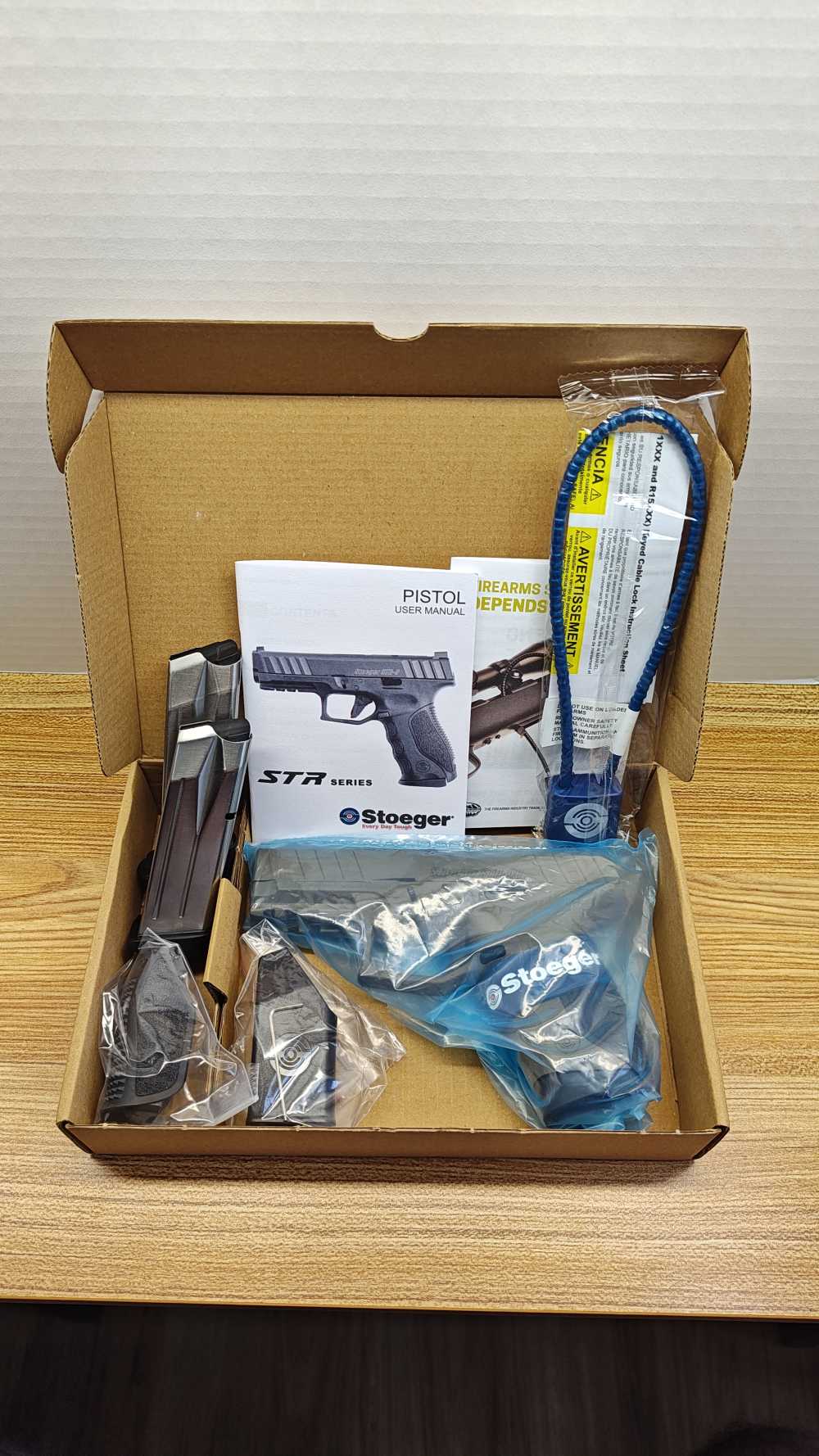"RARE" Stoeger STR-9C FDE W/ 3 Factory Mags-img-0