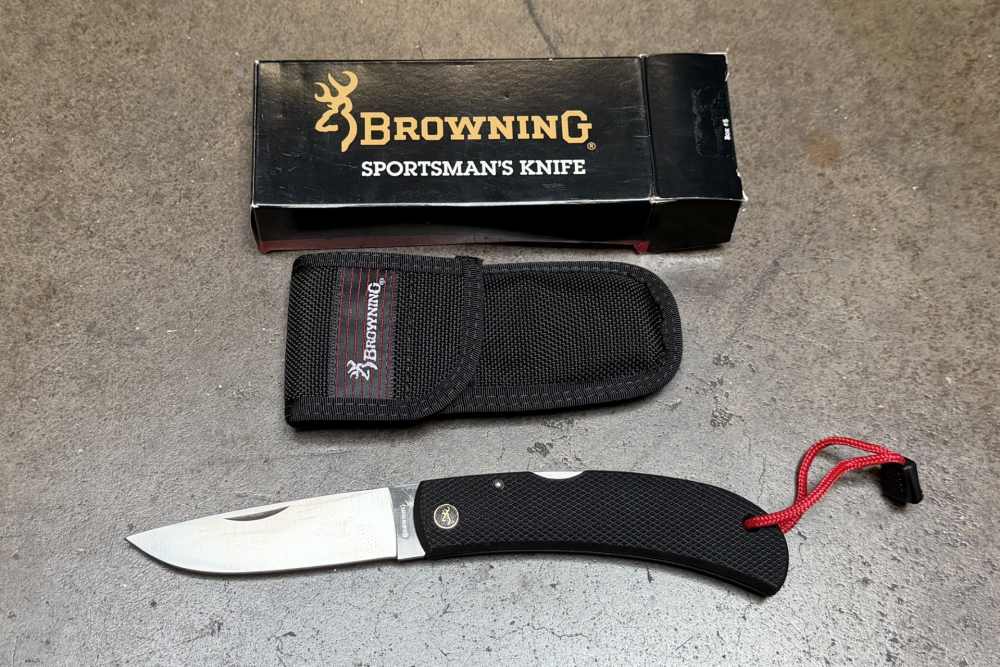NEW IN BOX Browning 707 Folding Knife!-img-0