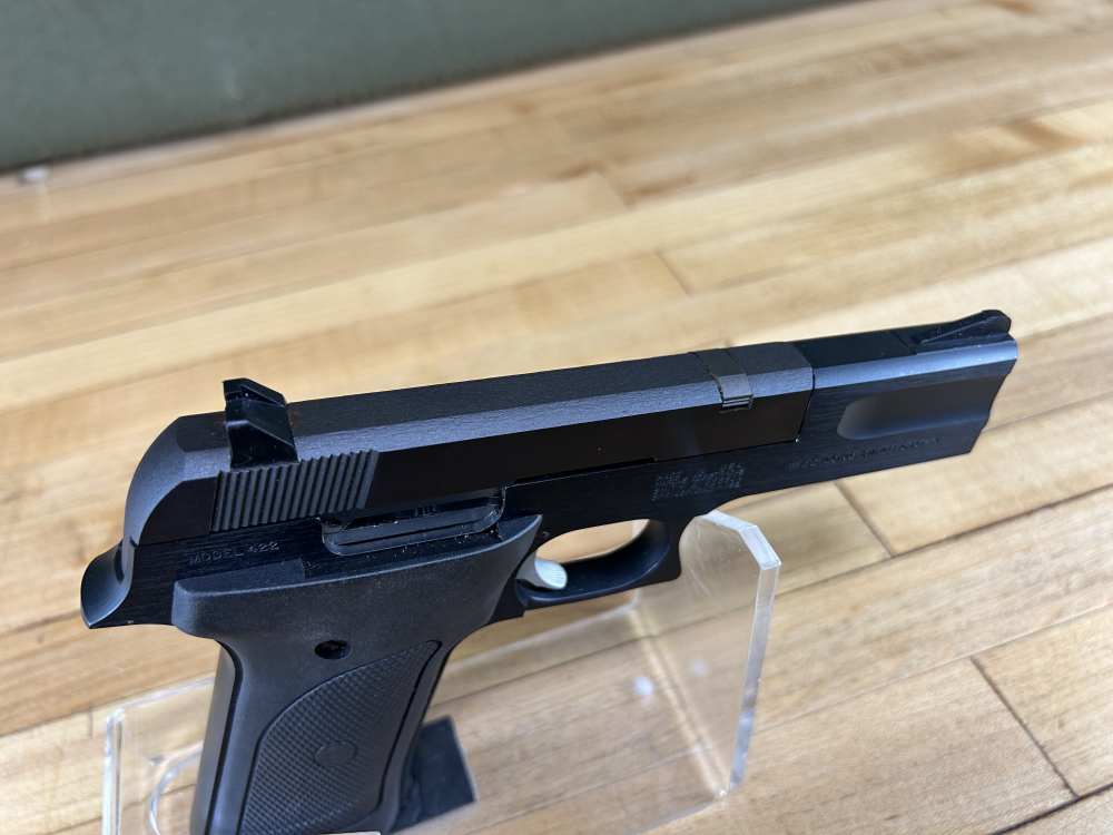 Smith & Wesson Model 422 Semi Auto Pistol .22LR Like New In Box VGC 4.5" -img-16