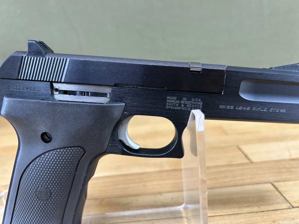 Smith & Wesson Model 422 Semi Auto Pistol .22LR Like New In Box VGC 4.5" -img-14