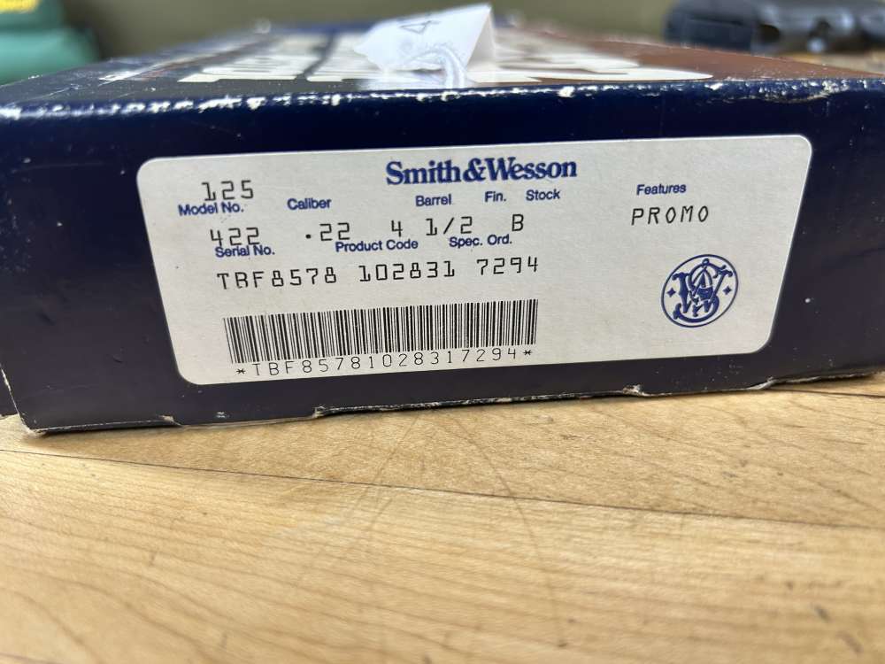 Smith & Wesson Model 422 Semi Auto Pistol .22LR Like New In Box VGC 4.5" -img-18