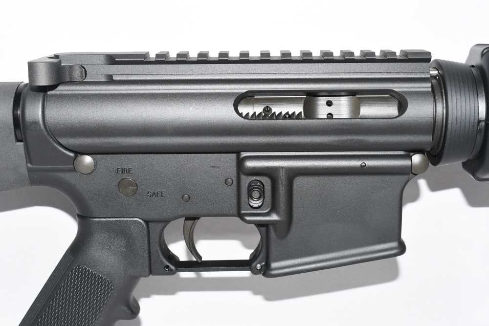 Nice DPMS A-15 AR-15 AR15 Semi Auto Rifle 5.56 NATO 16" Bbl W Case -img-3