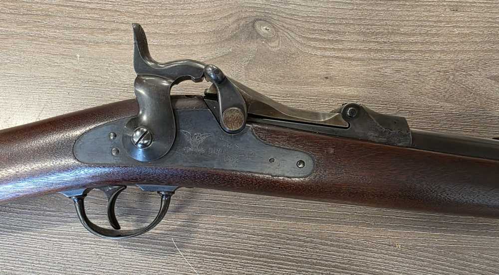 1873 Springfield 45-70 CARBINE in IMMACULATE CONDITION - NEVER ISSUED-img-2