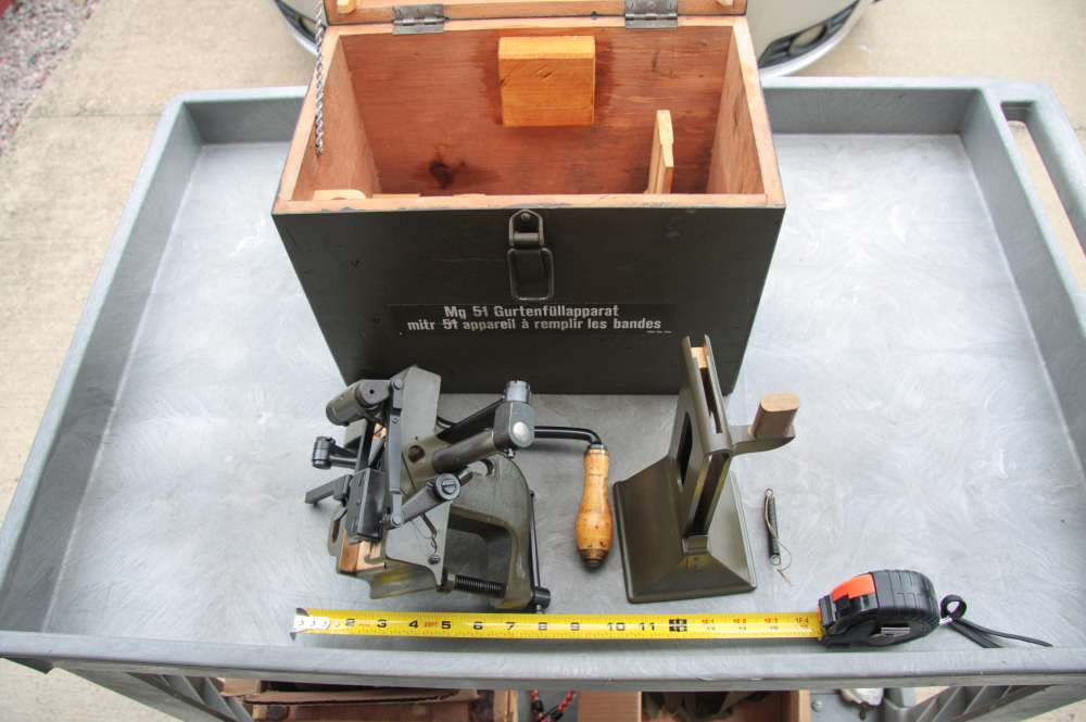 SWISS 51 BELT LOADER BEST OF THE BEST VERY SMOOTH LOADING 8MM MG42 MG34-img-0