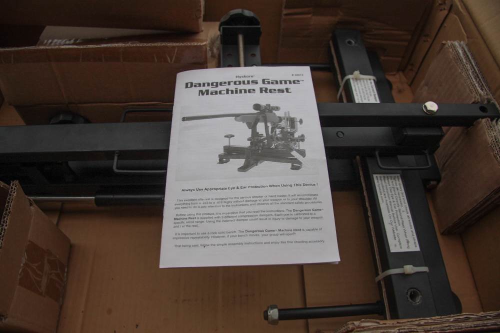 RIFLE REST  HI END  HYSKORE MFG DANGEROUS GAME MODEL 30013  NIB SUPER-img-2