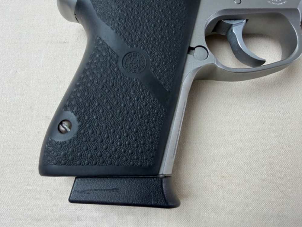 Smith & Wesson 4516-1 45 acp Stainless 3.5" -img-17