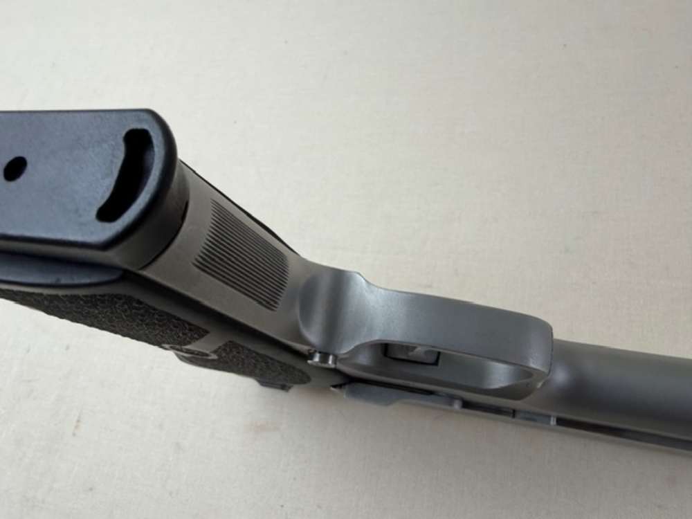 Smith & Wesson 4516-1 45 acp Stainless 3.5" -img-2