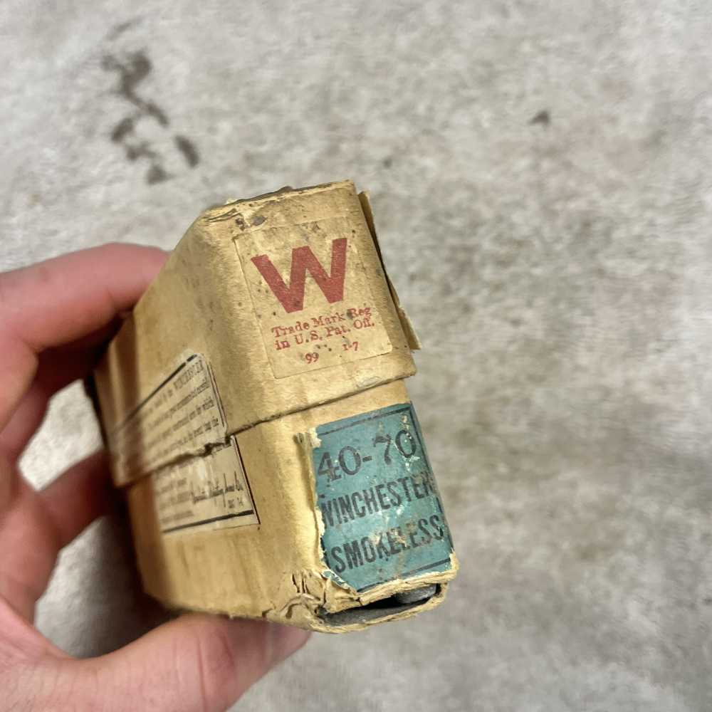 Scarce vintage box Winchester .40-70 Ammo Full Box 1907-img-2