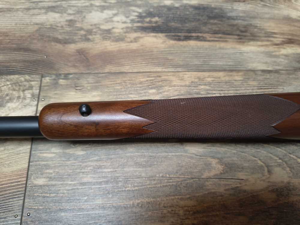 Great Condition Ruger M77 Hawkeye 375 Ruger Bolt Action Rifle Walnut 23" -img-29