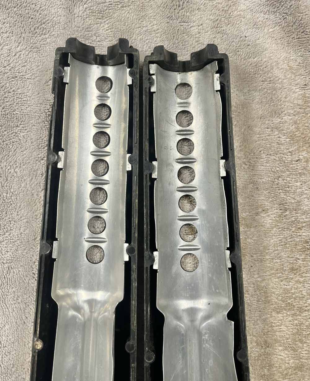 Lot of 2 m16 A2 Hand guards -img-6