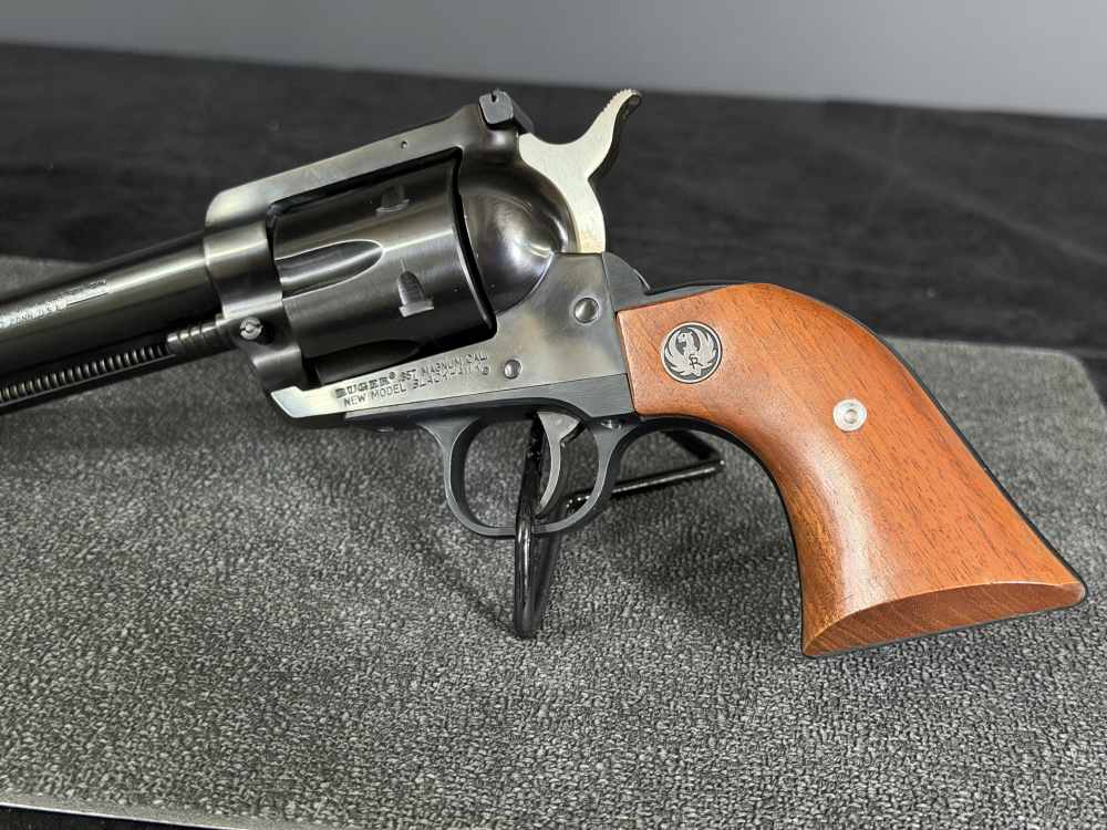 Ruger Super Blackhawk 357 SAA Revolver -img-1