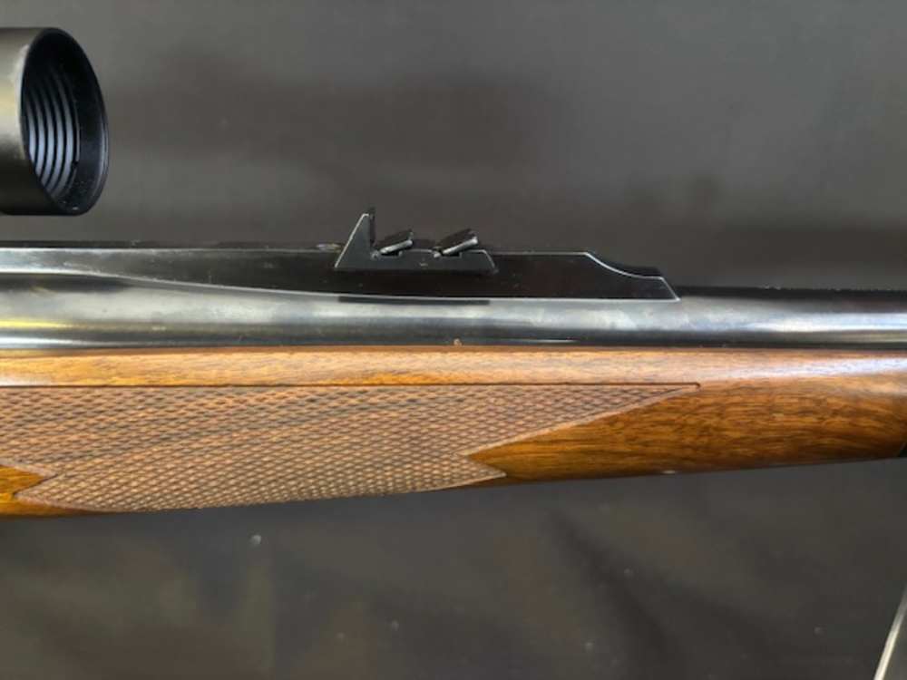 Ruger M77 Magnum .375 H&H Leupold VX-III 1.75-6x-img-18