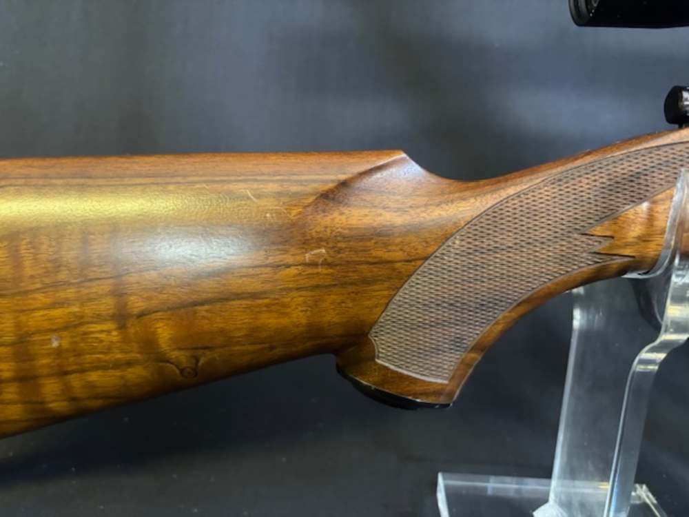 Ruger M77 Magnum .375 H&H Leupold VX-III 1.75-6x-img-14