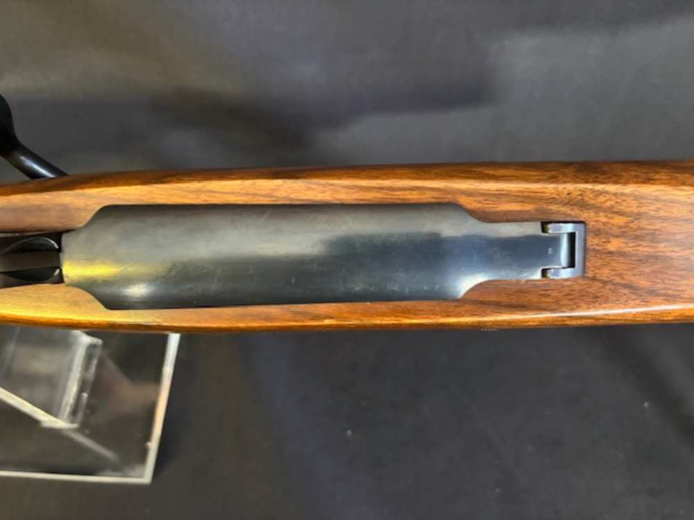 Ruger M77 Magnum .375 H&H Leupold VX-III 1.75-6x-img-25