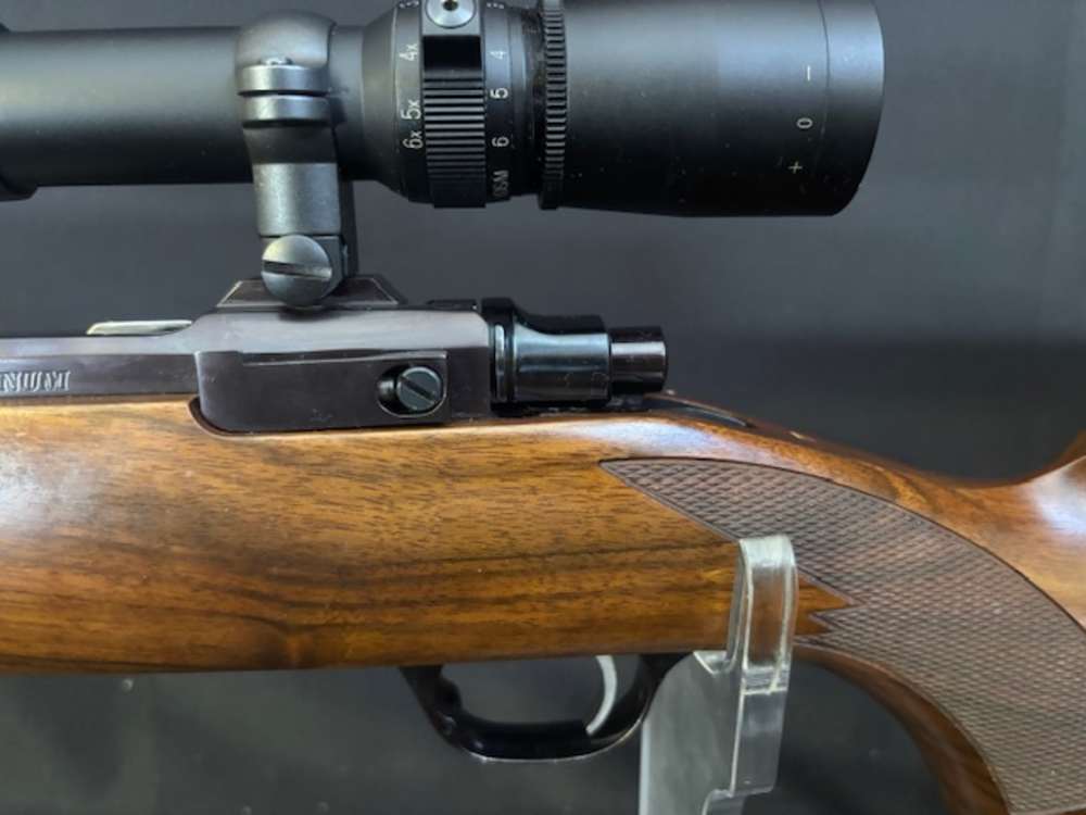 Ruger M77 Magnum .375 H&H Leupold VX-III 1.75-6x-img-3