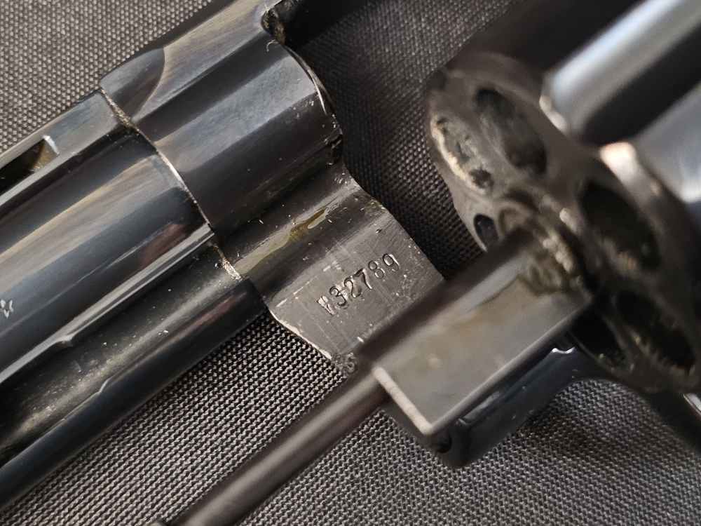 Colt Python .357 Magnum Revolver-img-14