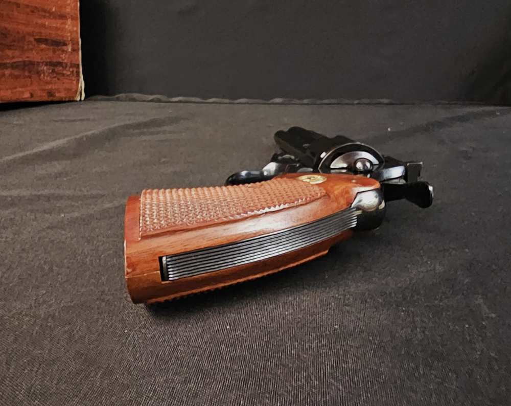 Colt Python .357 Magnum Revolver-img-6