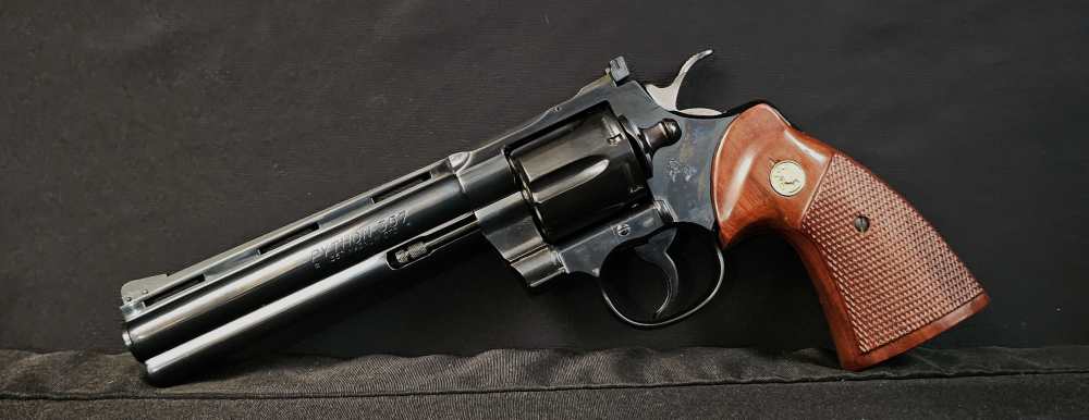 Colt Python .357 Magnum Revolver-img-2