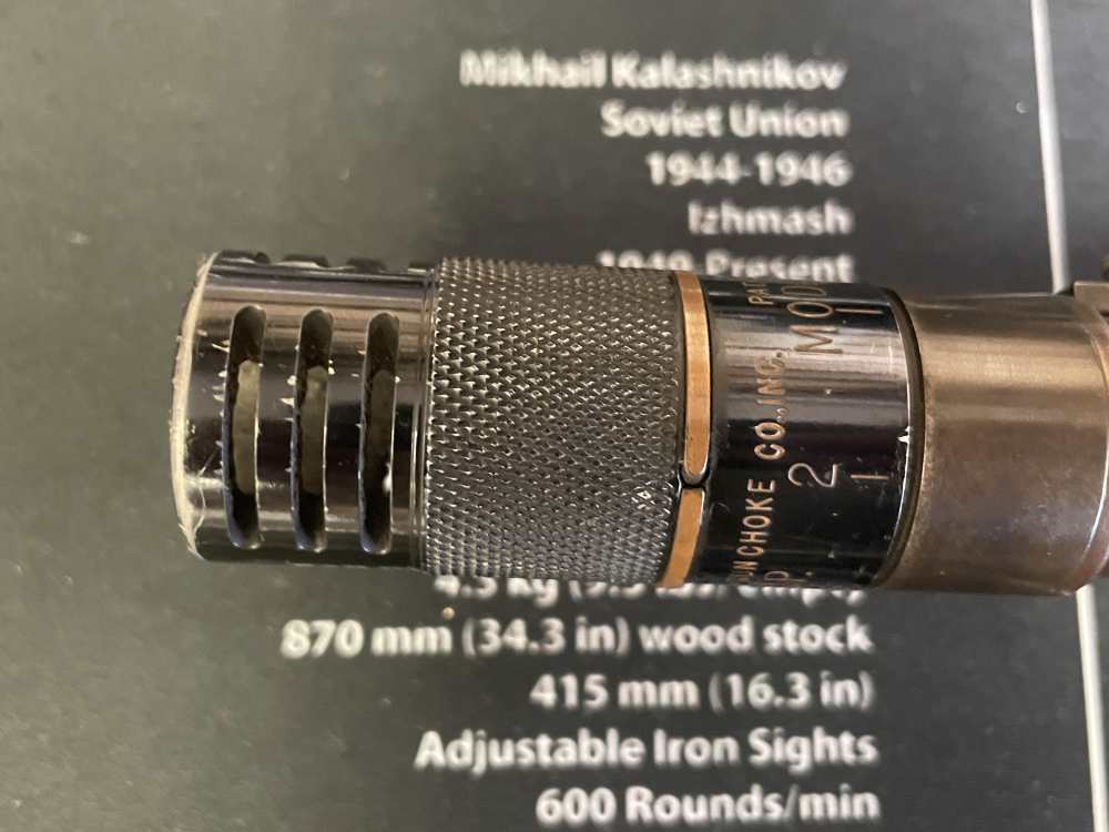 Ithaca Gun Co Model 37 Featherlight - ENGRAVING - 12ga - Pump - NICE RARE -img-8