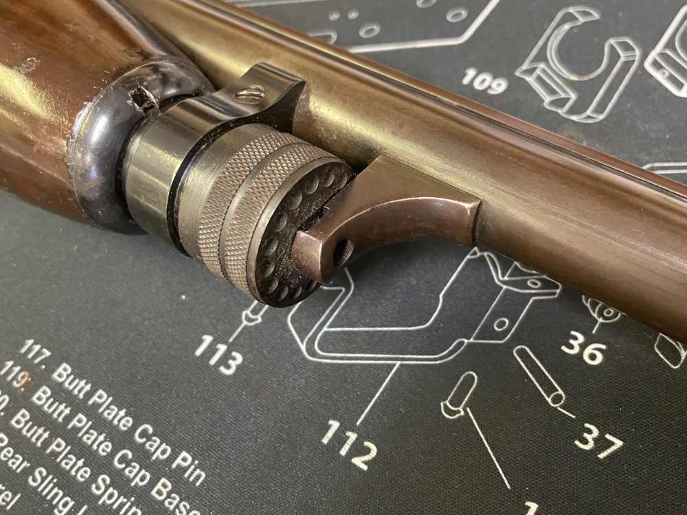 Ithaca Gun Co Model 37 Featherlight - ENGRAVING - 12ga - Pump - NICE RARE -img-17