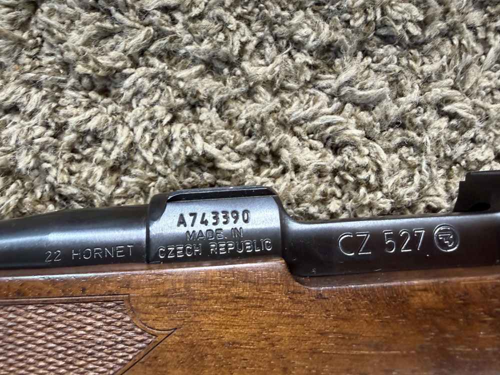 LNIB CZ 527 Lux 22 hornet wood blued NICE! Rare! Trades!-img-10