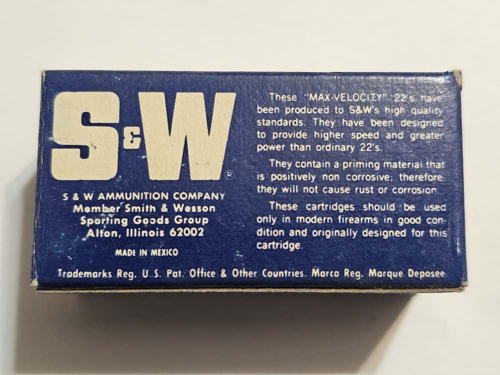 Vintage Smith & Wesson 22 Long Rifle Max-Velocity. Will combine shipping. -img-2