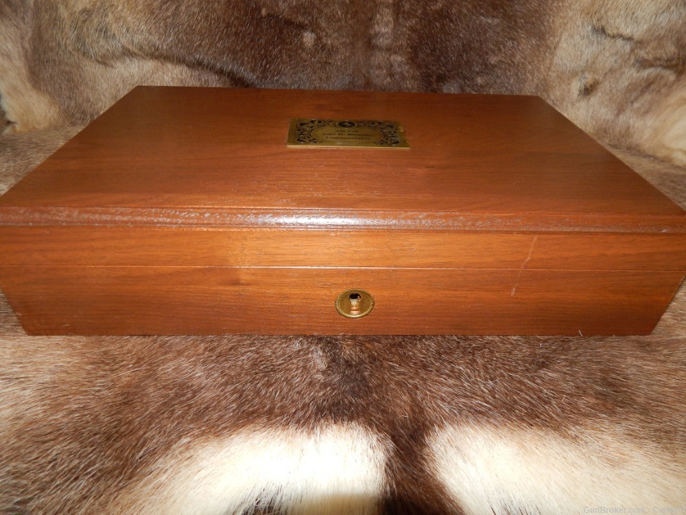 Colt John F. Browning Commemorative Display case 1911 --1 of 1000-img-3