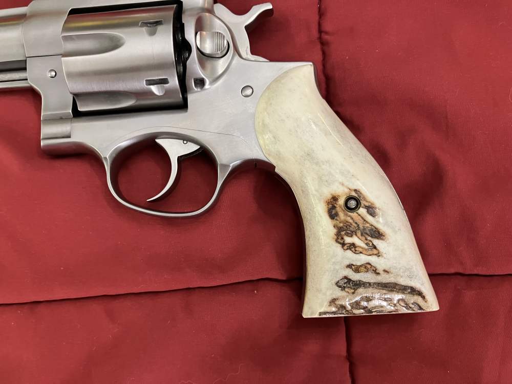 Real Sambar Stag Grips for The Ruger RedHawk extremely rare-img-7