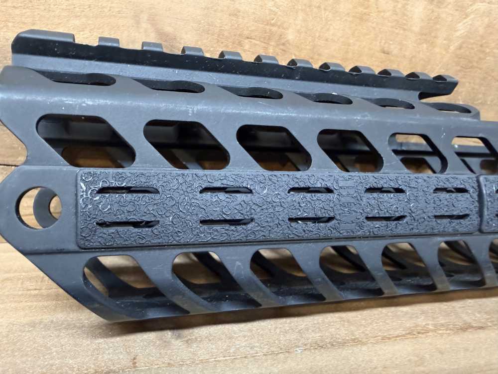 SIG SAUER LEGACY MCX HANDGUARD 12" KEYMOD -img-6