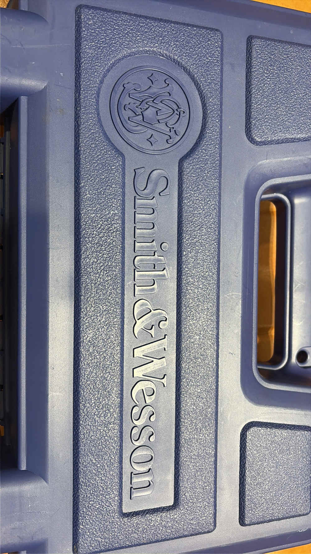 SMITH & WESSON plastic factory box  & papers only-img-2