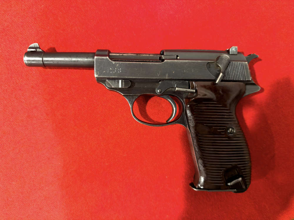 Historical WW2 1945 Walther P38-img-0