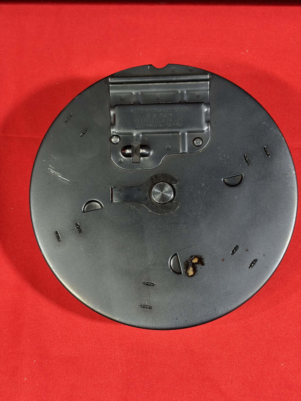 Fully Transferable Auto Ordnance 1928 Thompson Submachine Gun .45 w/ Case -img-74