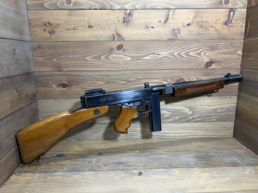 Fully Transferable Auto Ordnance 1928 Thompson Submachine Gun .45 w/ Case -img-1