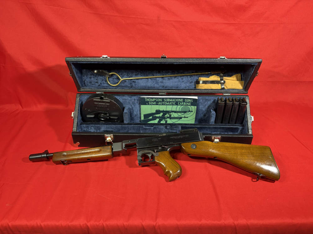 Fully Transferable Auto Ordnance 1928 Thompson Submachine Gun .45 w/ Case -img-0