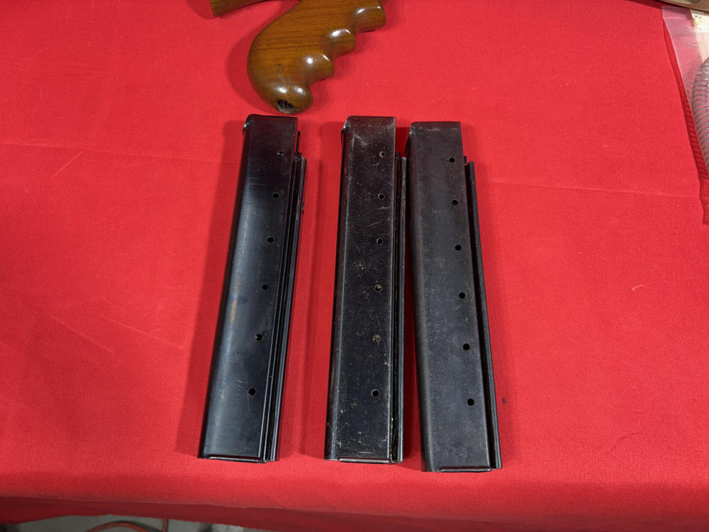 Fully Transferable Auto Ordnance 1928 Thompson Submachine Gun .45 w/ Case -img-88
