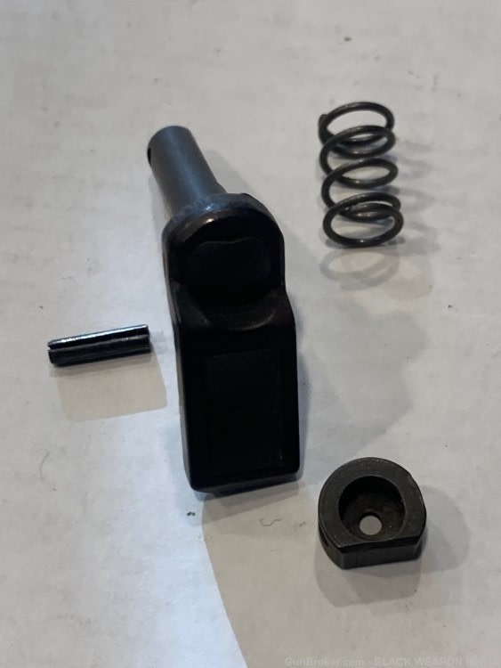Original Hk 91 g3 93 33 magazine catch assembly 7.62 .223 comes with catch -img-1