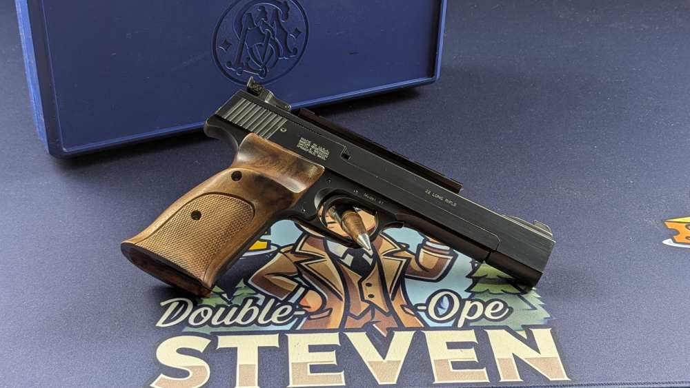 Smith & Wesson S&W Model 41 5.5" .22LR - Museum Grade Take-A-Shot!-img-0