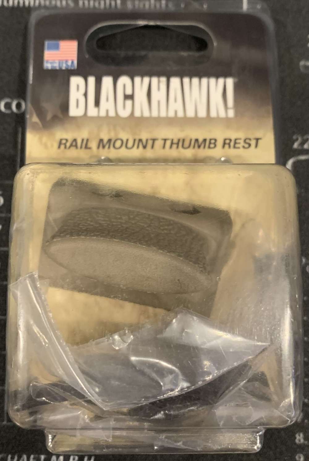 BLACKHAWK! Picatinny Rail Mounted Thumb Rest Dark Earth - 71RM00DK-img-1